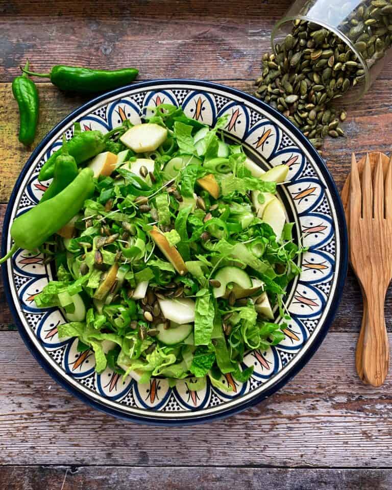 Grøn salat med pære