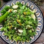 Grøn salat med pære