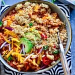 Opskrift på lækker chiligryde med hurtig pulled chicken, der er klar på bare 30 minutter