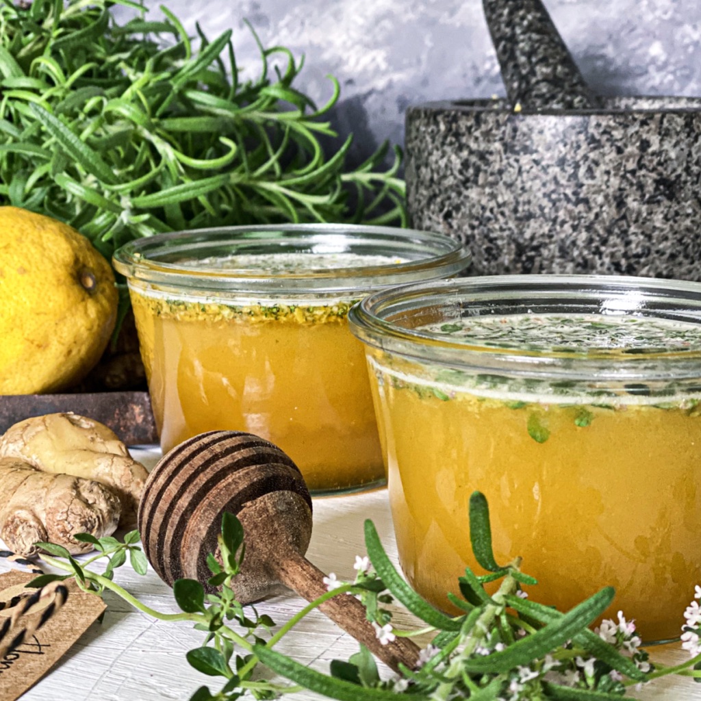 Honning med citron og rosmarin - opskrift fra Majspassion