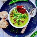 Ærtesuppe - suppe lavet med friske eller frosne ærter.