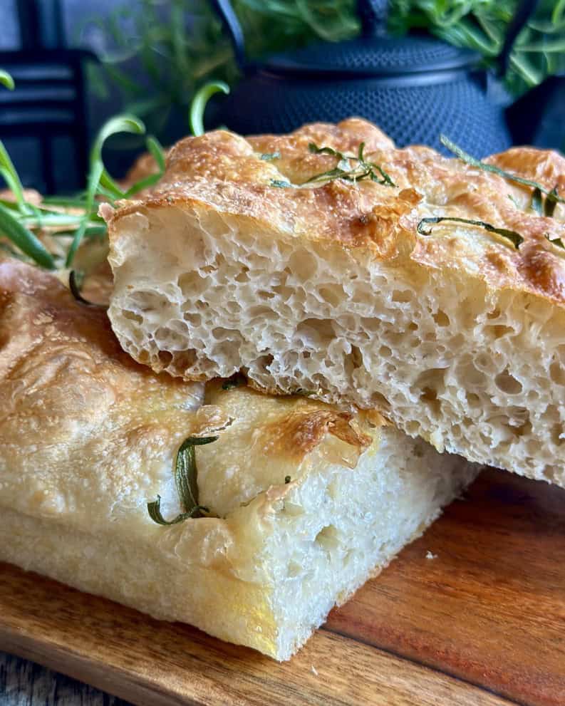 Foccacia med rosmarin og flagesalt uden koldhævning