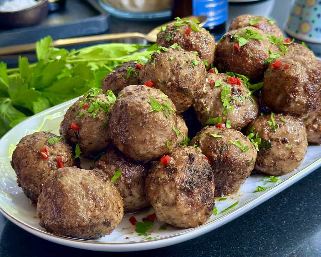 Saftige græske frikadeller