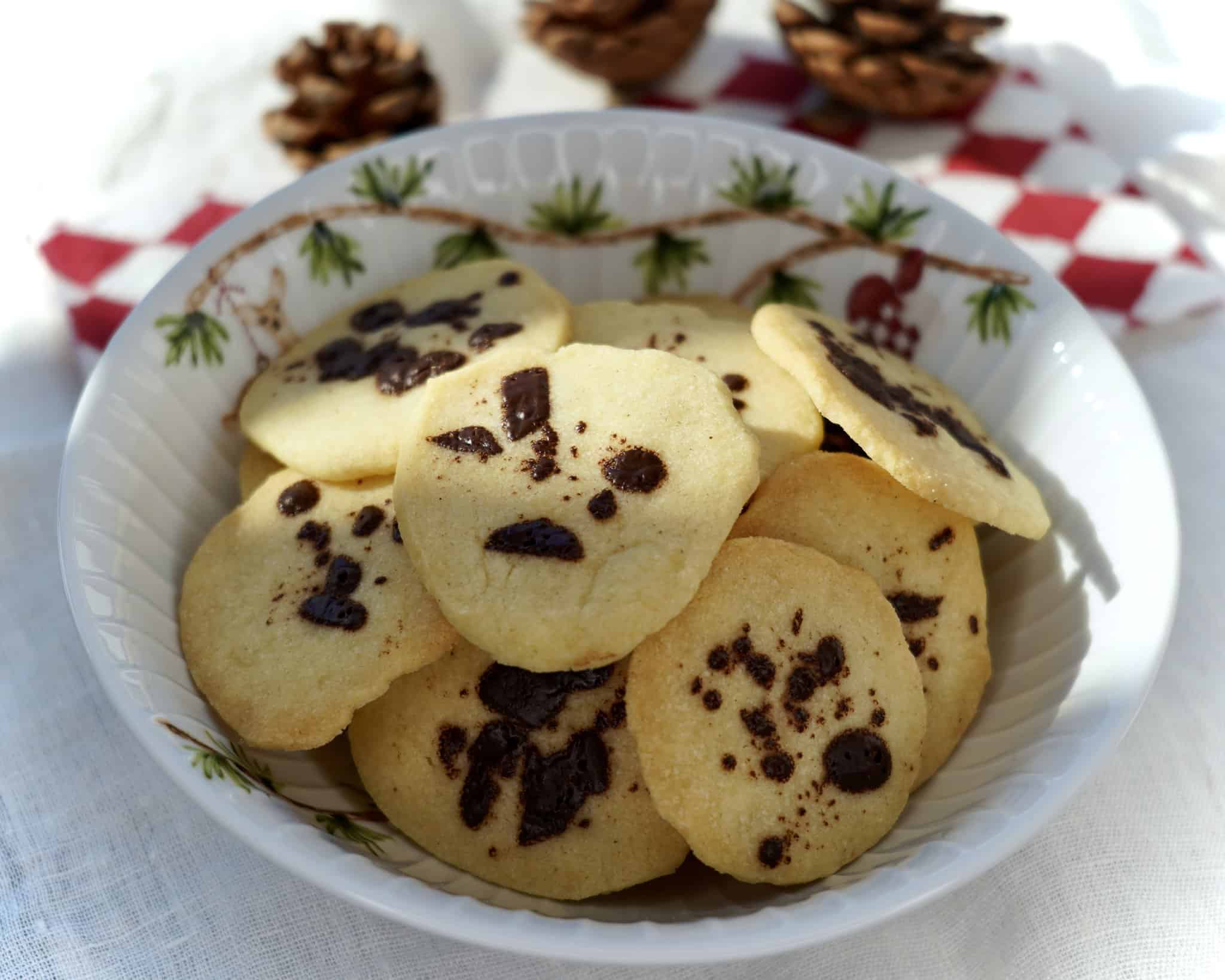 Specier med chokolade - hjemmelavede chokoladespecier i juleskål