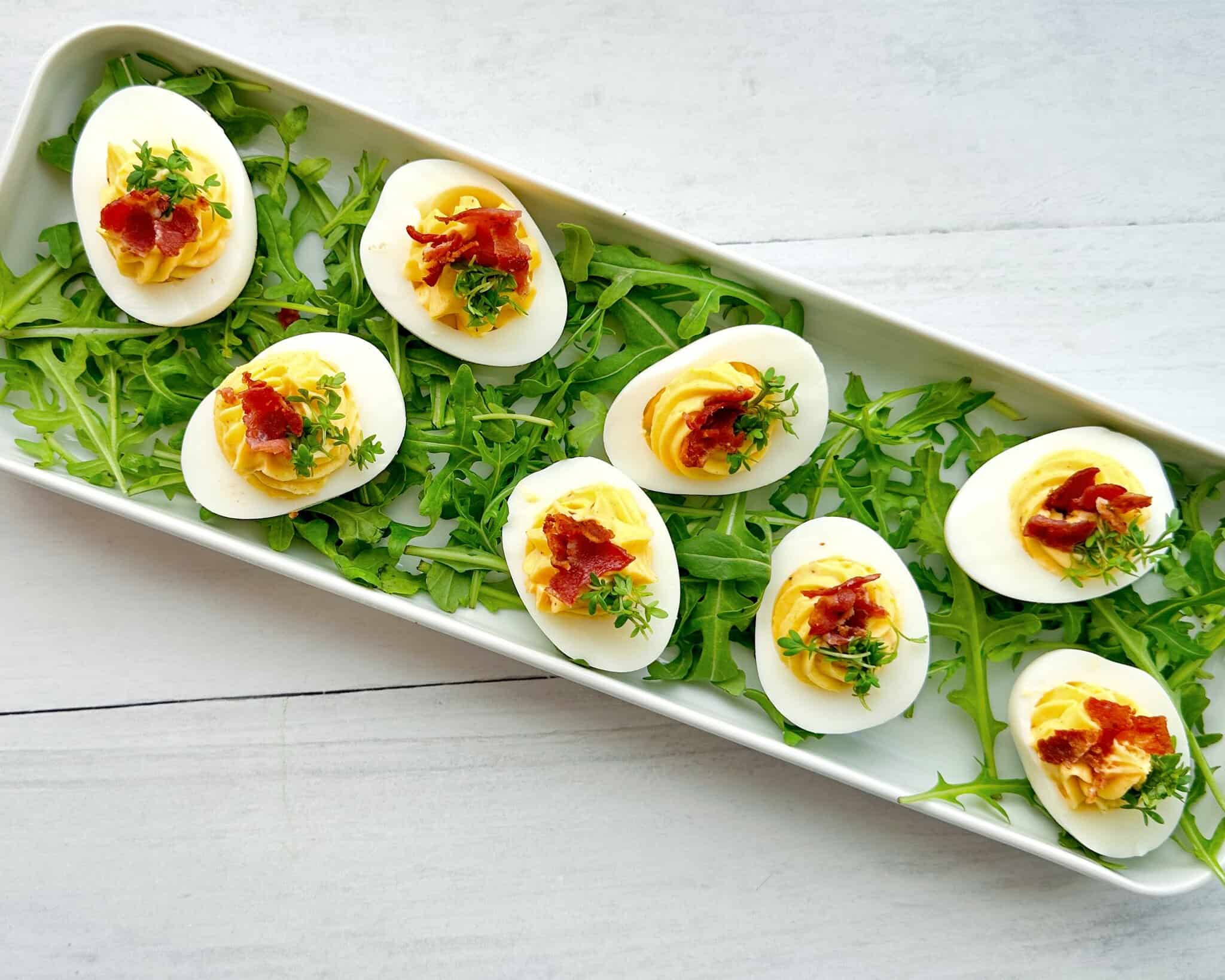 Djævleæg med sprød bacon