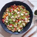 Bulgursalat - Fyldig salat med bulgur, fetaost, tomater og agurk.