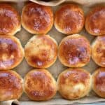 Teboller - store, bløde boller.