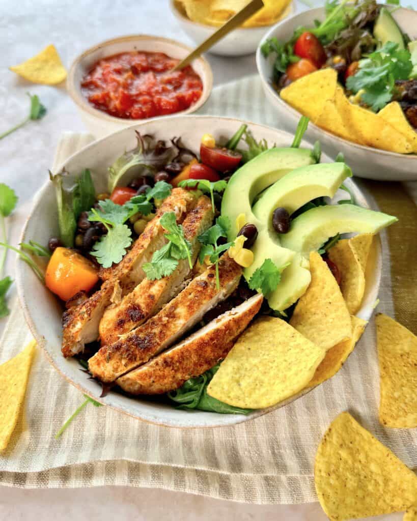 Taco salat - Lækker mexicansk salat med krydret kylling.