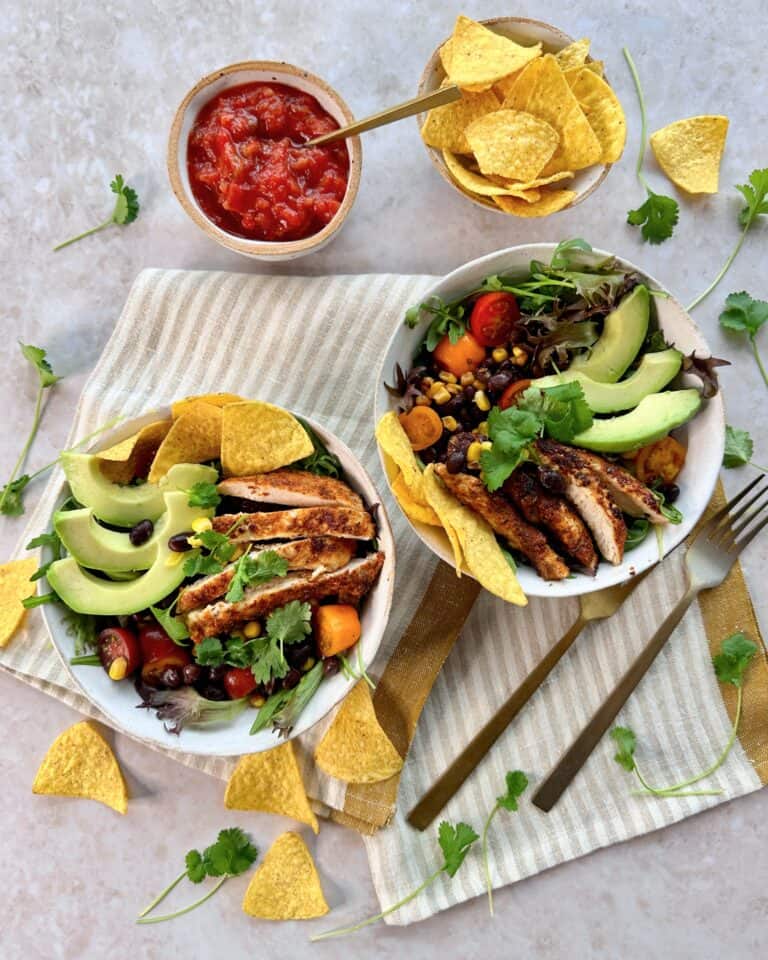 Taco salat - Lækker mexicansk salat med krydret kylling.