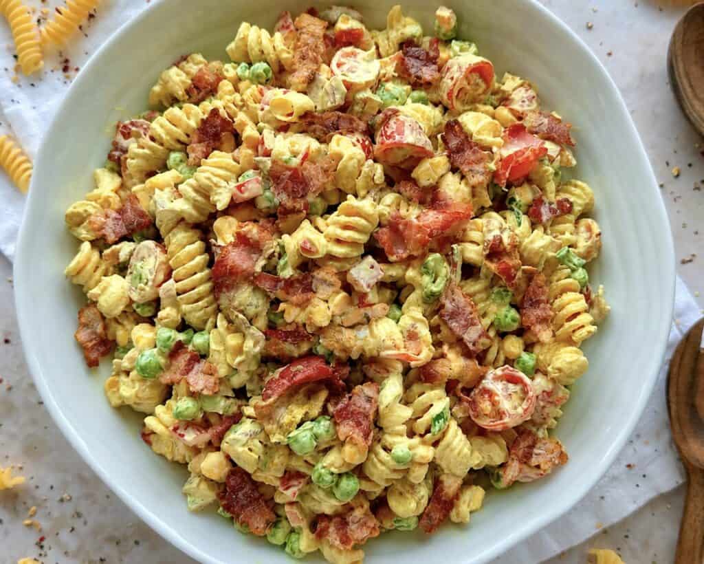 Pastasalat med bacon
