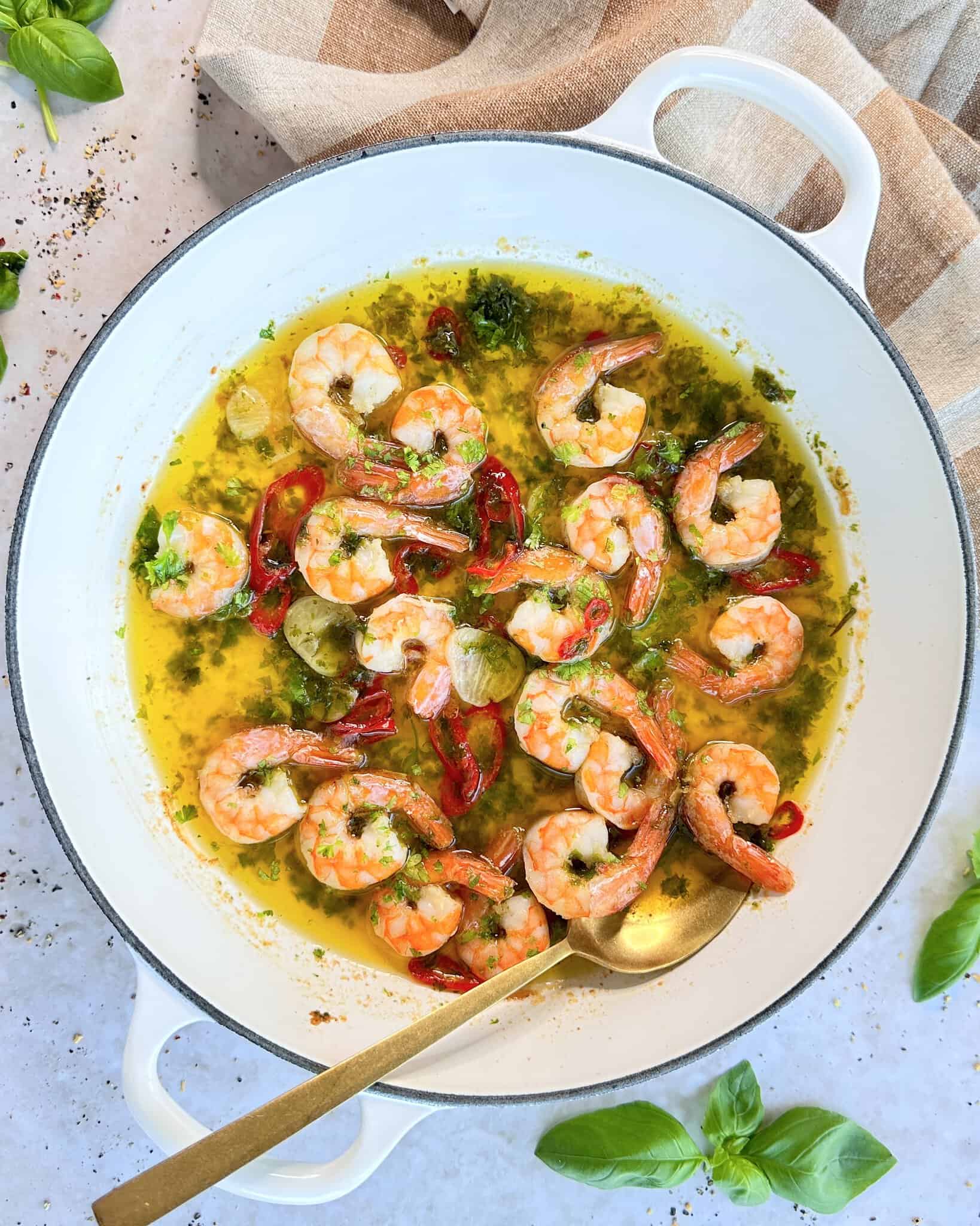 Gambas al ajillo - Kæmperejer i hvidløg