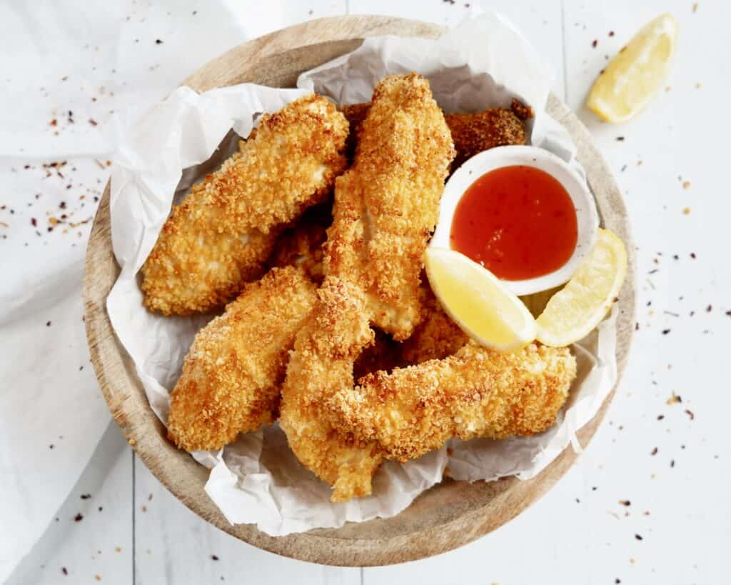 Crispy chicken - saftig kylling med panko panering.