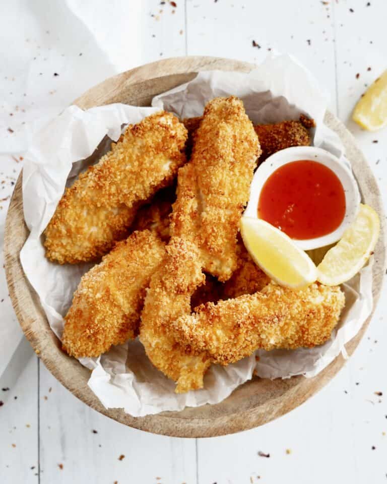 Crispy chicken - saftig kylling med panko panering.