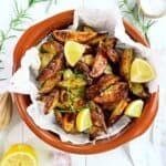 Græske kartofler tilberedt i ovn eller airfryer.