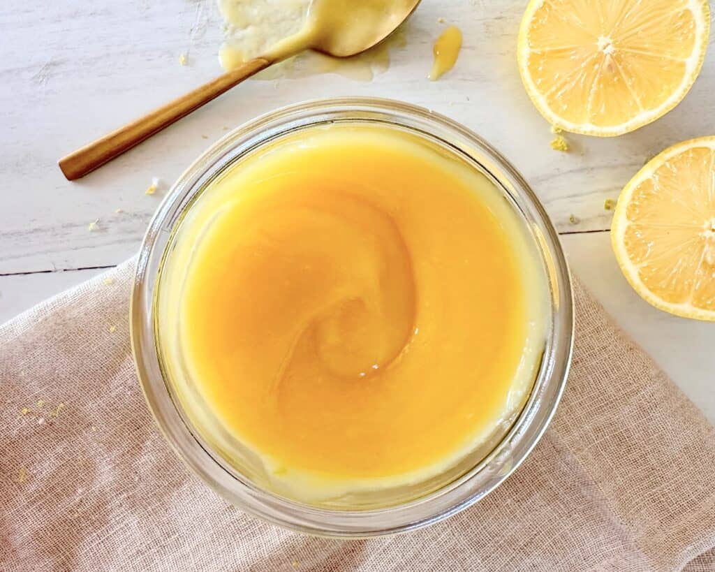 Hjemmelavet lemon curd