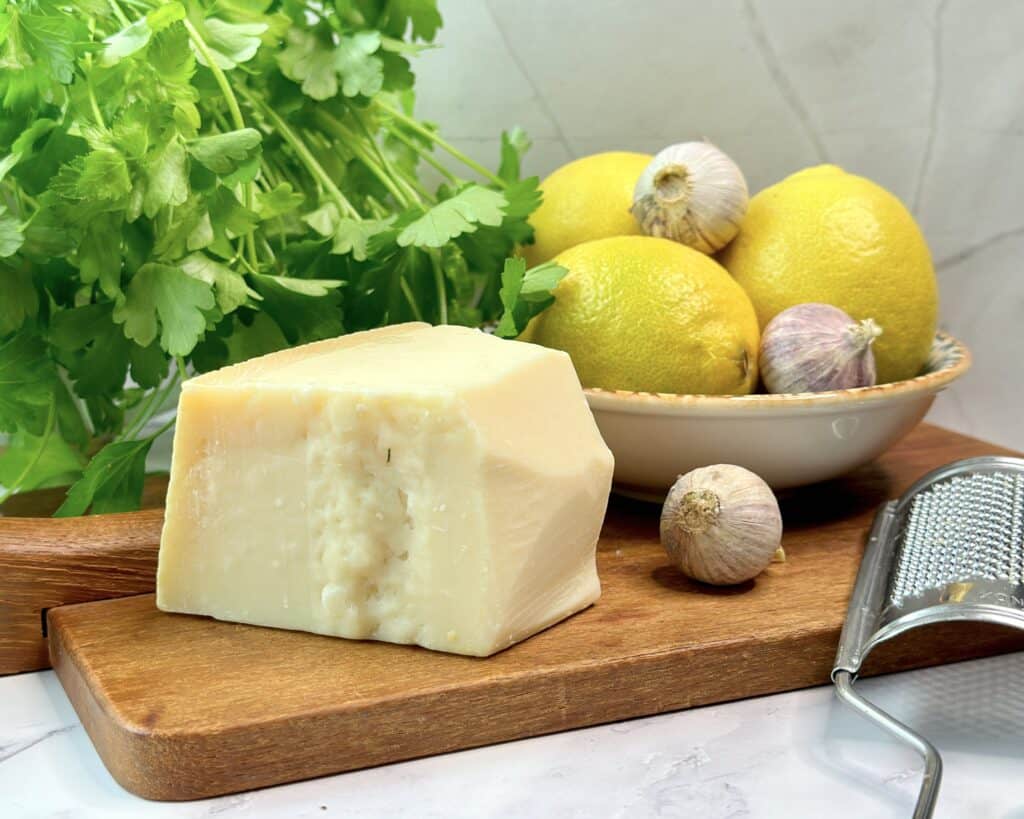 Dip med citron og parmesan