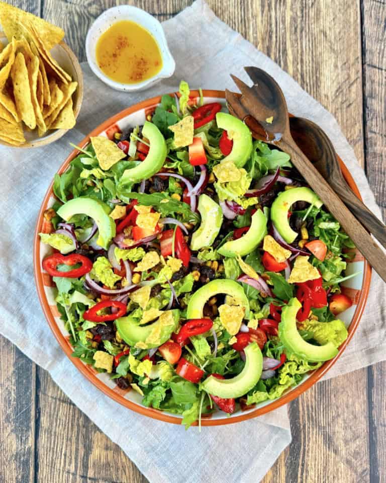 Mexicansk bønnesalat med frisk limedressing.