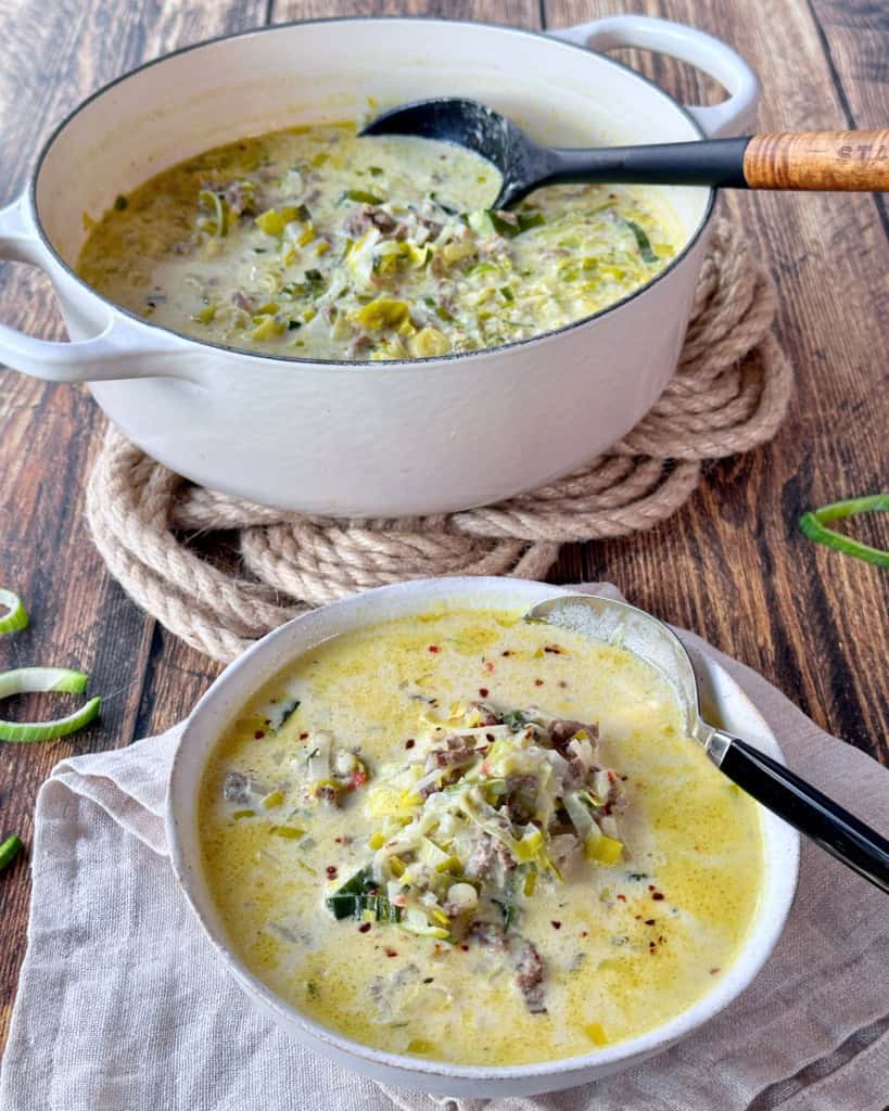 Ostesuppe med hakket oksekød og Pikant- flødeost